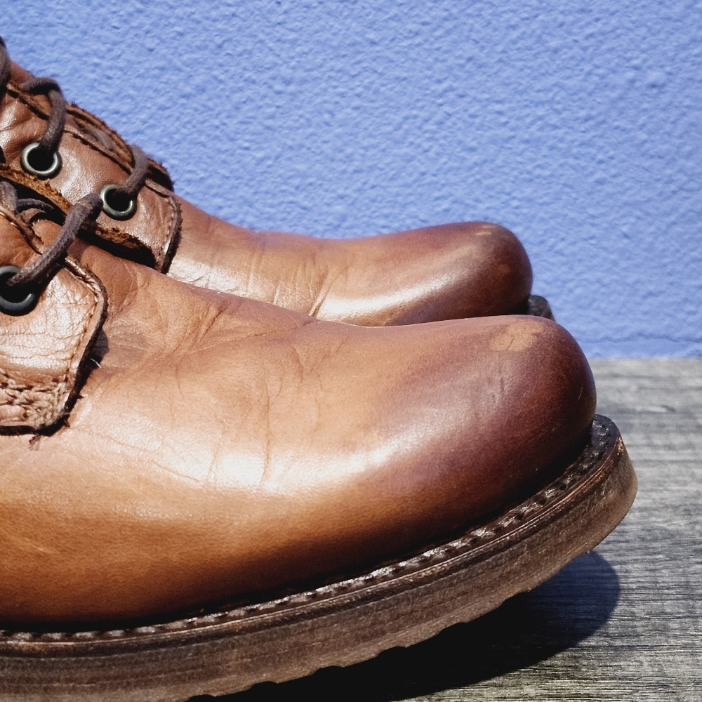 Frye Tan Leather Lace-Up Heeled Boots - Picture 3 of 15